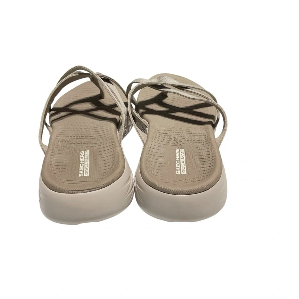 Skechers women go
